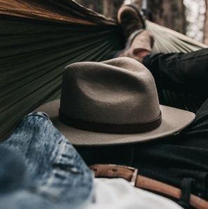 Meet your Posher, Green Roads